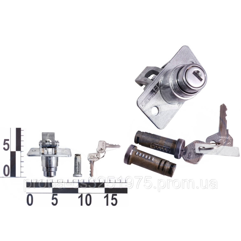 Замок багажника ВАЗ 2102, 2121 с ключами и личинками дверей ДААЗ Замок багажника ВАЗ 2102, 2121 с ключами и личинками дверей ДААЗ